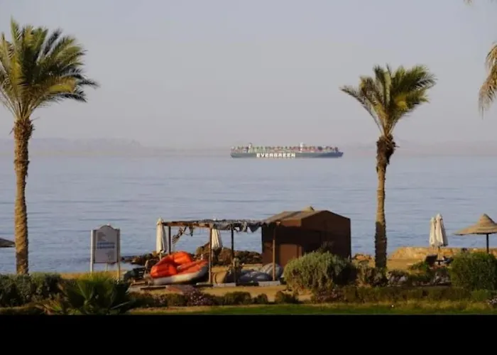 مارينا وادي الدوم ــ إطلالة علي البحر وأجواء عائليه Villa Ajn-Szuhna